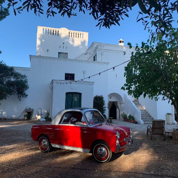 auto_lolita_lobosco_a_masseria_trotta.jpg